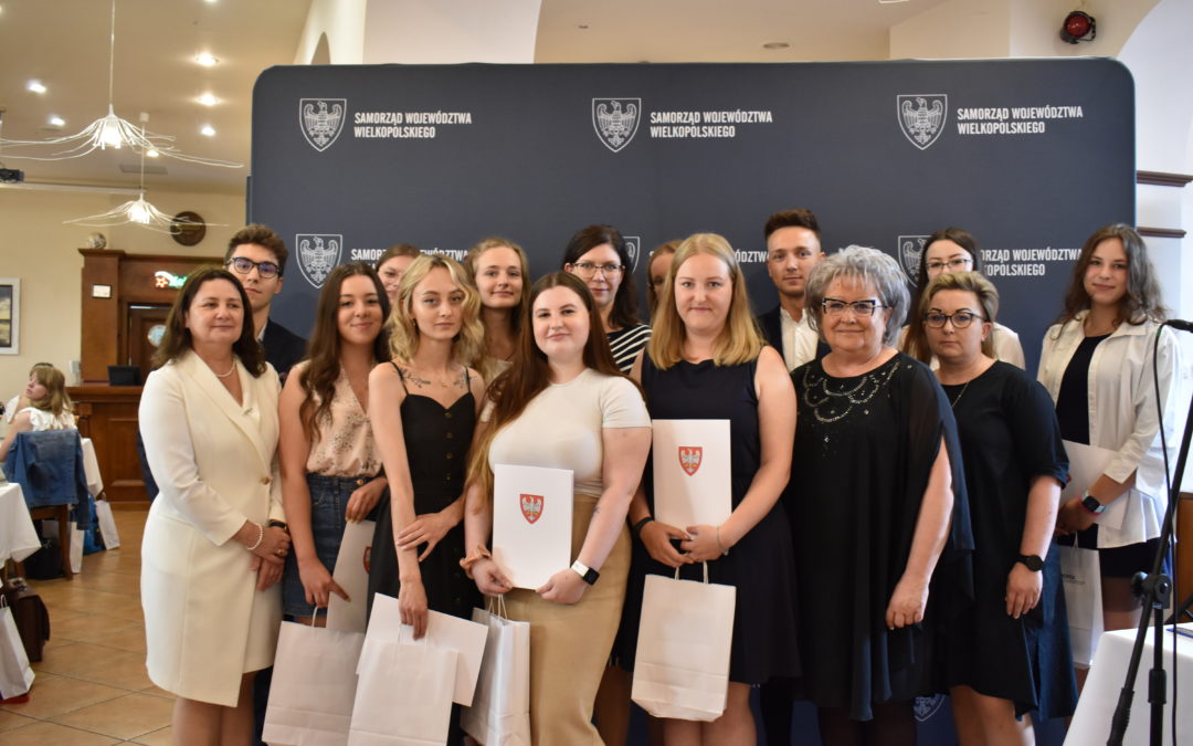 Stypendium za wyniki w nauce dla słuchaczy Wielkopolskich Samorządowych Centrów Kształcenia Zawodowego i Ustawicznego